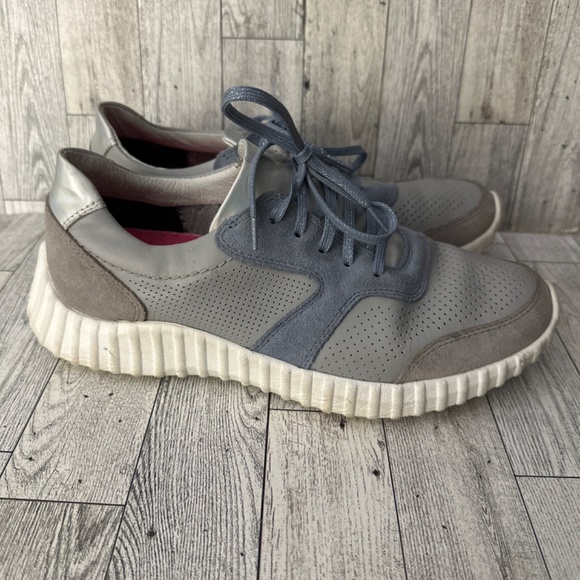 Johnston and murphy women’s gray iradecent lace up fashion sneakers size… - Picture 4 of 7